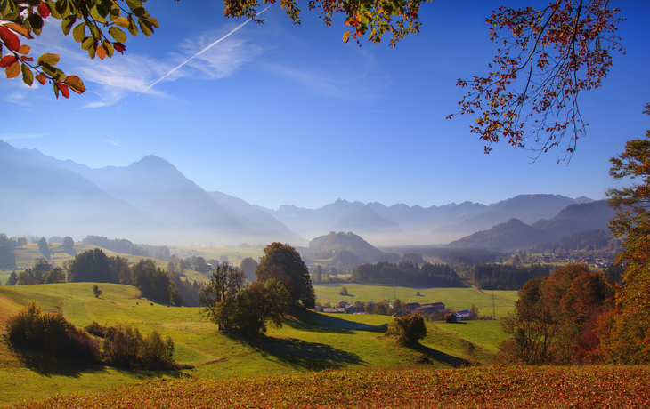 Blick in die Allgäuer Alpen im Herbst