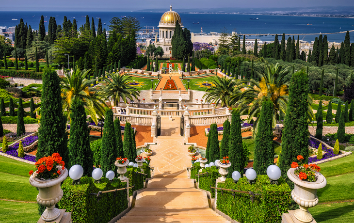 die Hängenden Gärten der Bahai in Haifa am Berg Karmel, Israel